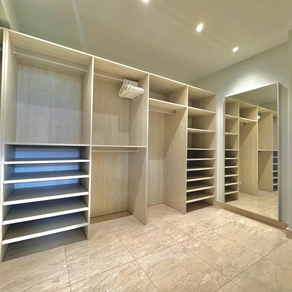 Apartment 5