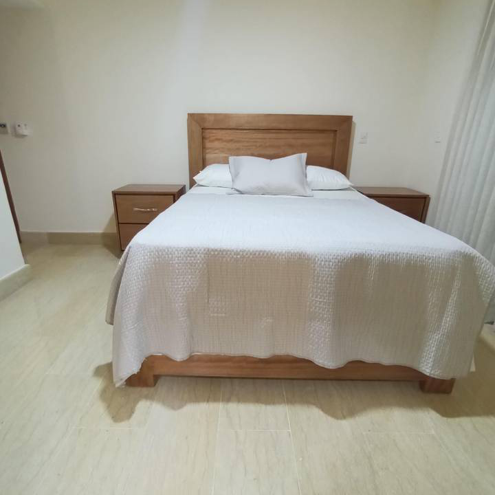 Apartment 8
