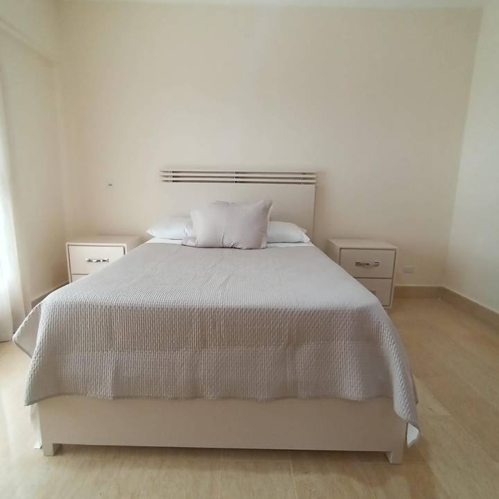 Apartment 8