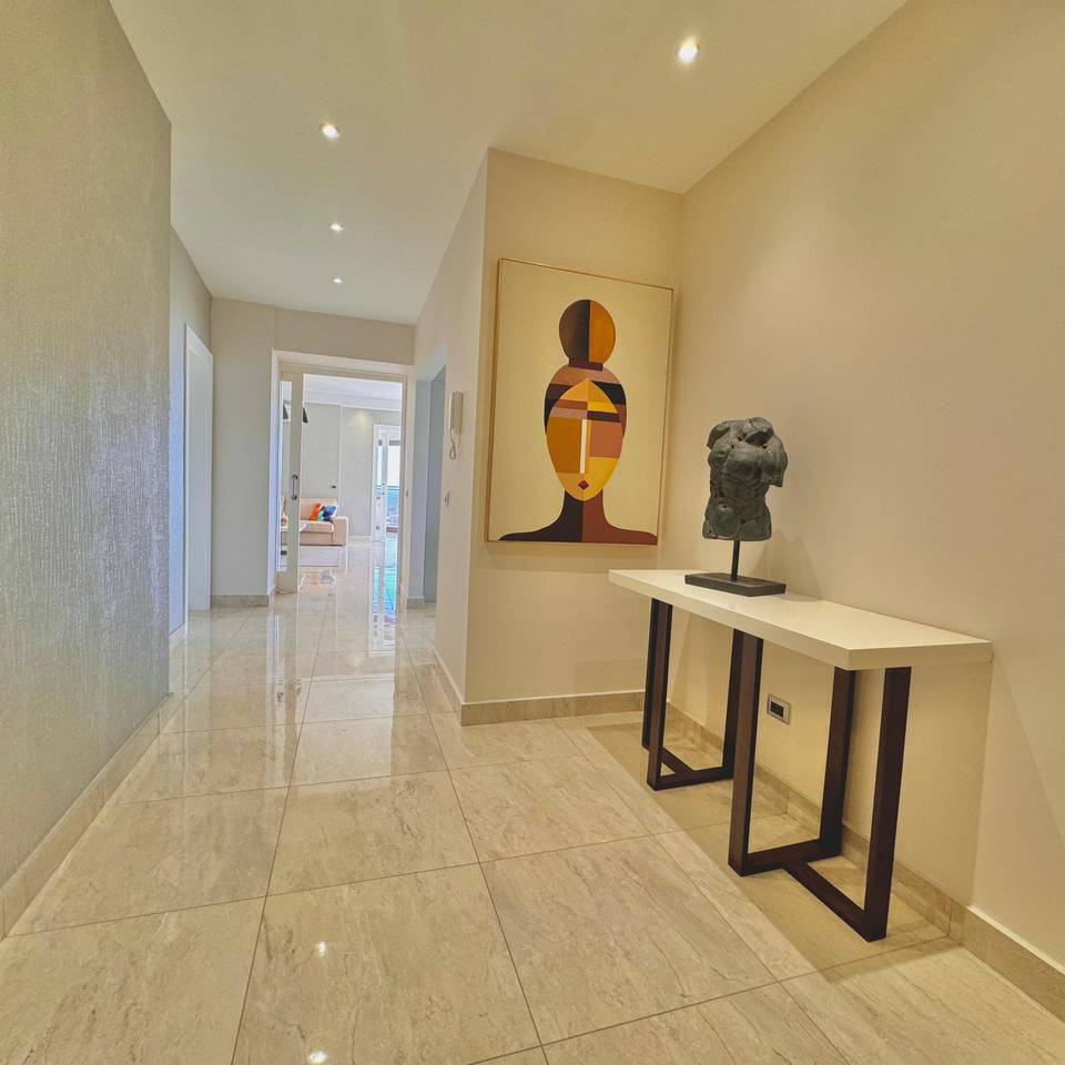 Apartment 5
