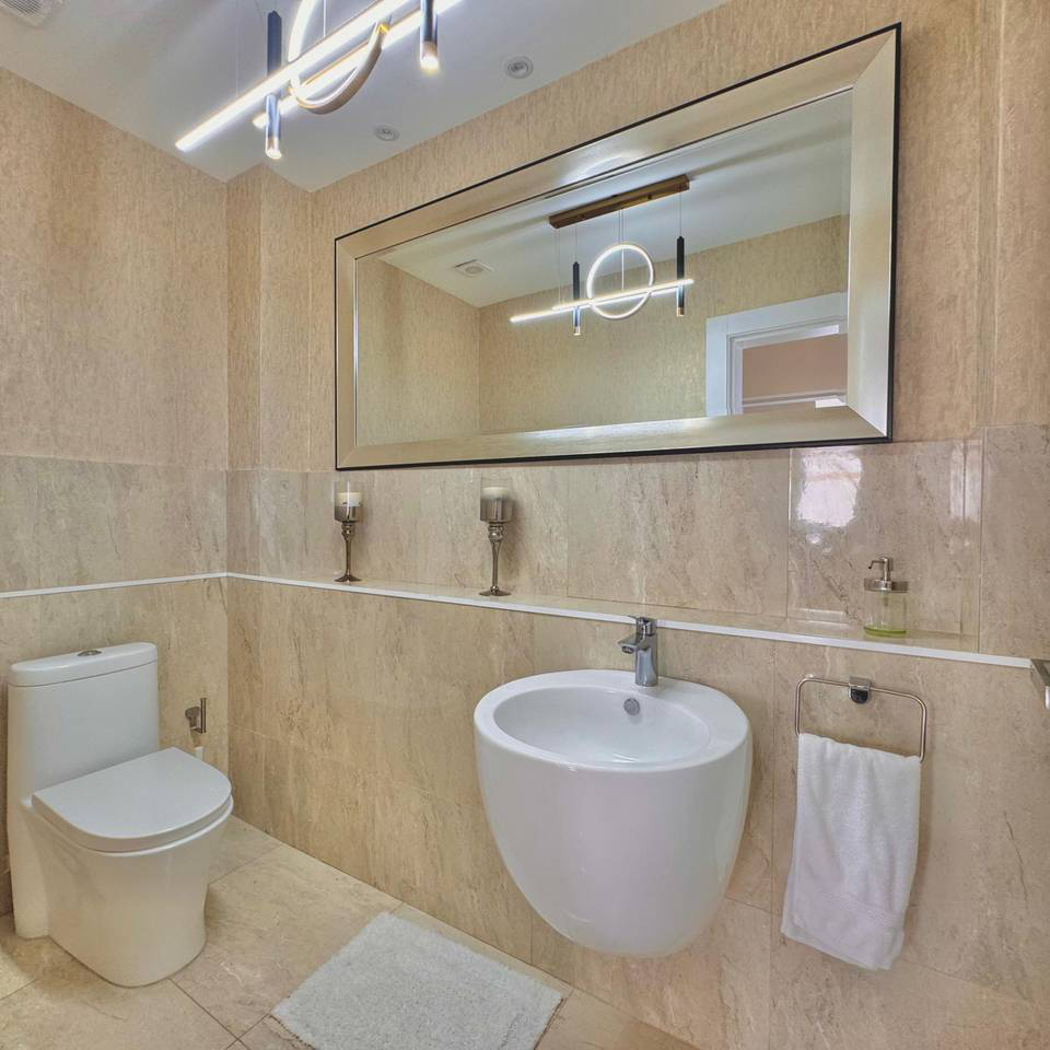 Apartment 5