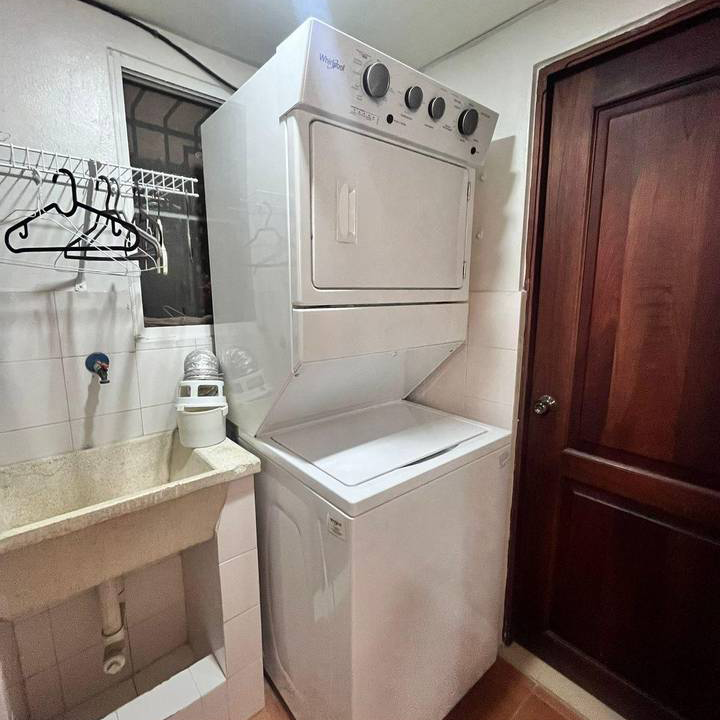 Apartment 15