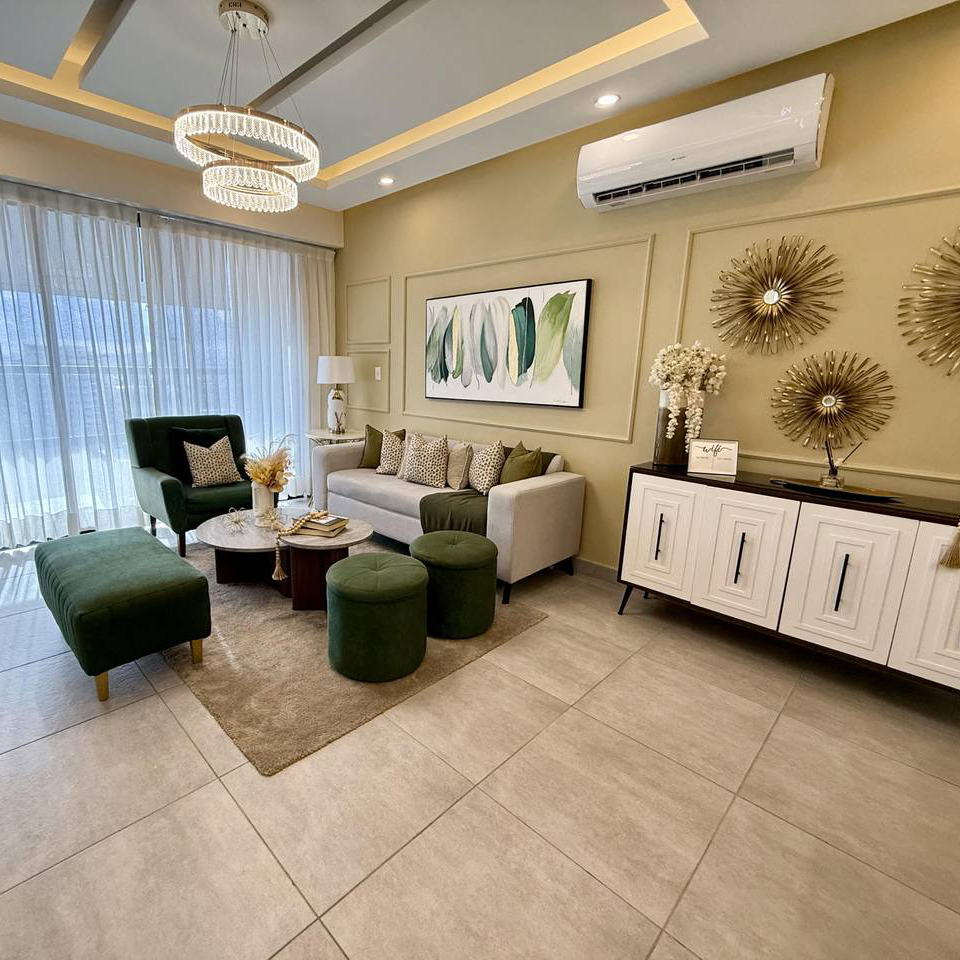 Apartment 19