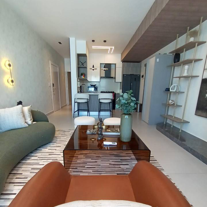 Apartment 17