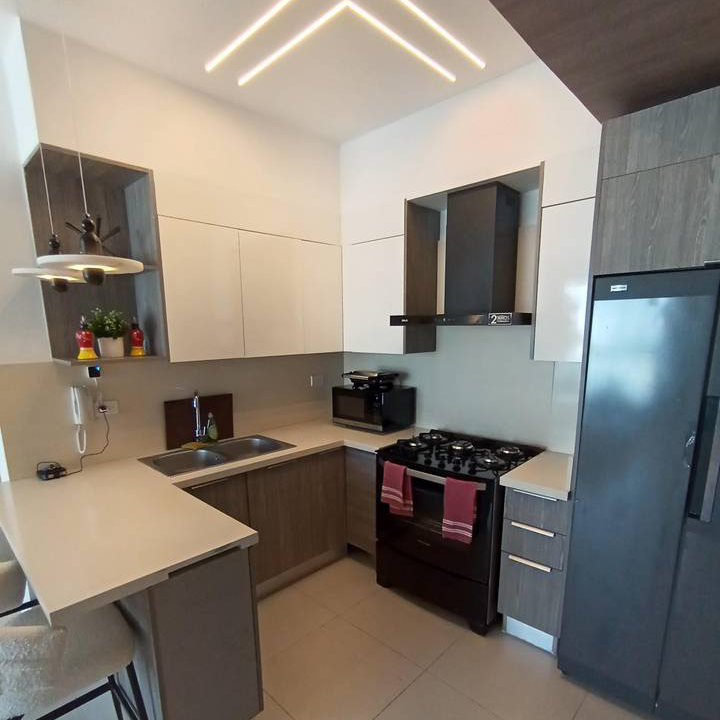 Apartment 17