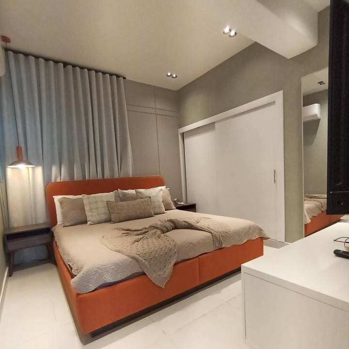Apartment 17