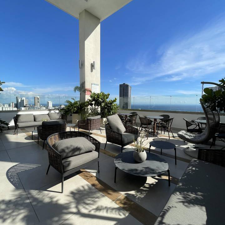 Apartment 7