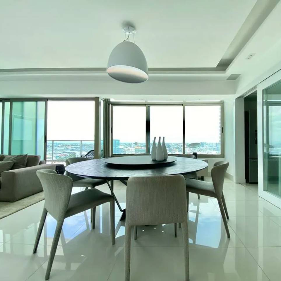 Apartment 10