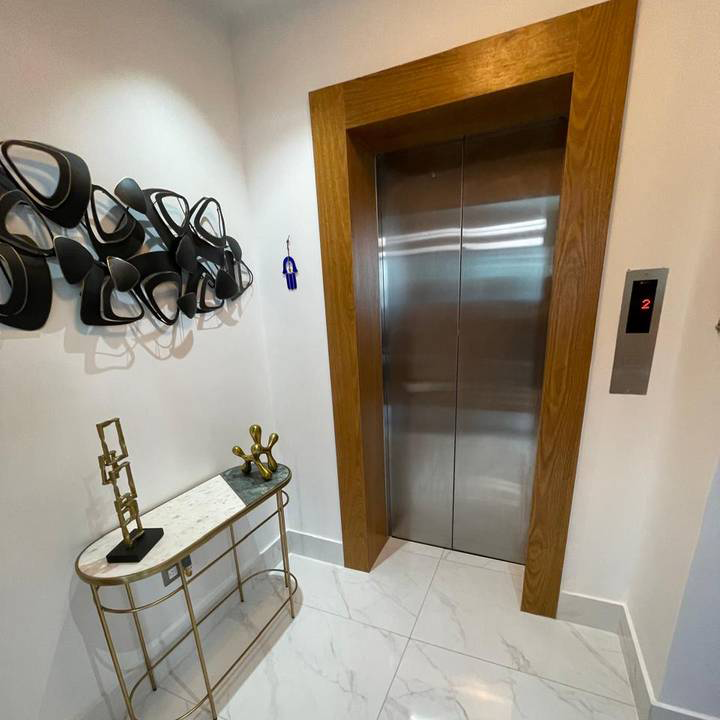 Apartment 6