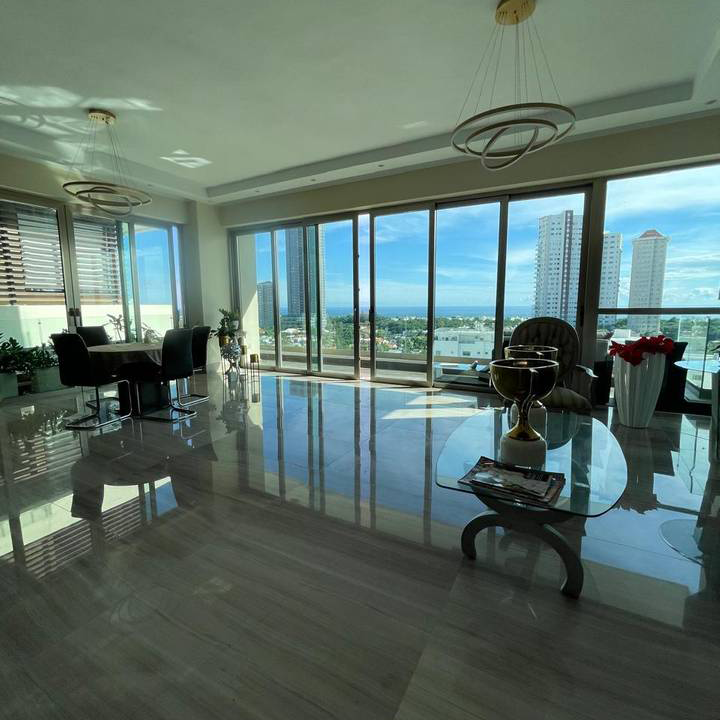 Apartment 7