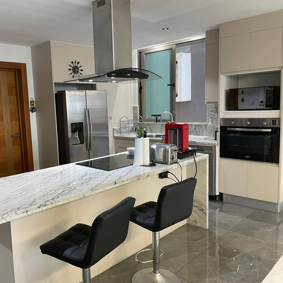 Apartment 6