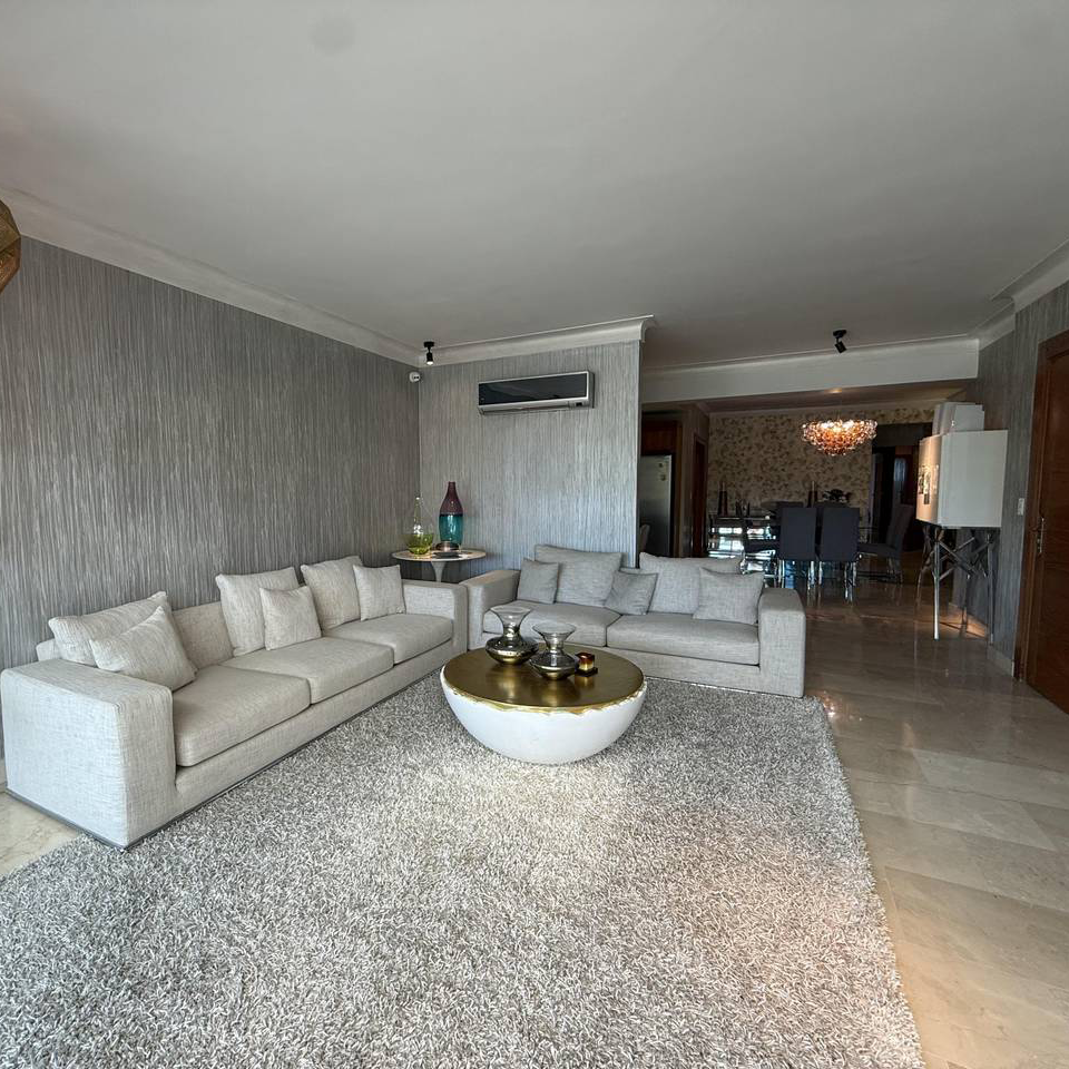 Apartment 18