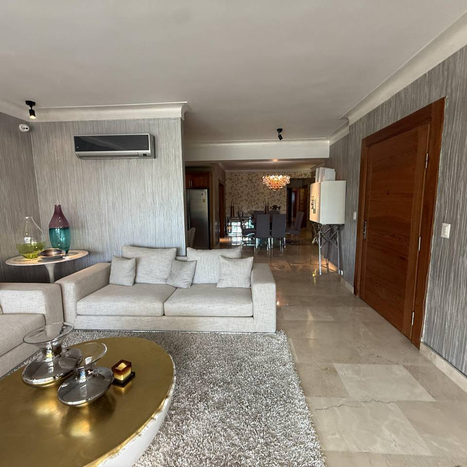 Apartment 18