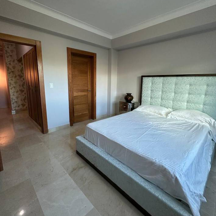 Apartment 18