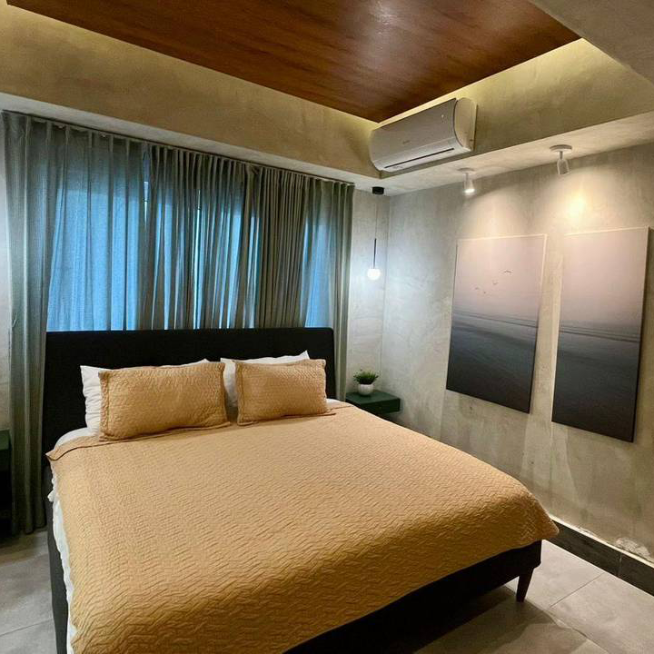 Apartment 16