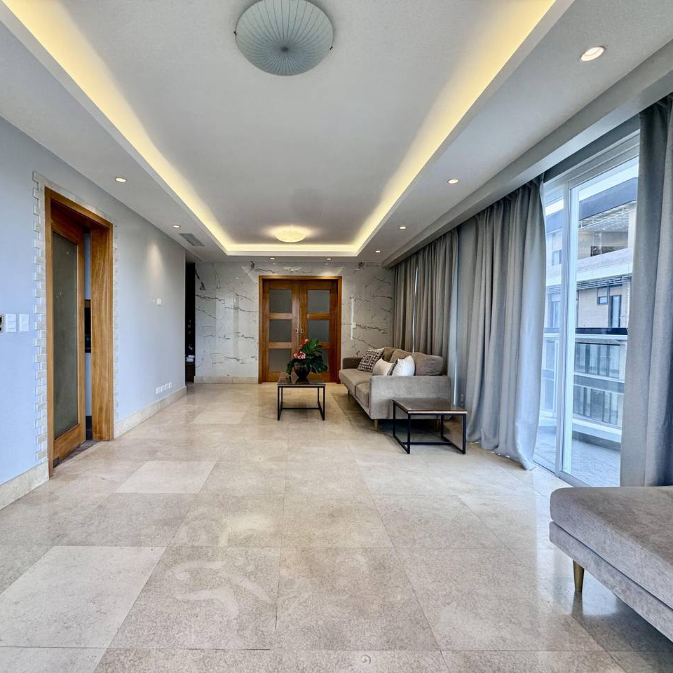Apartment 20
