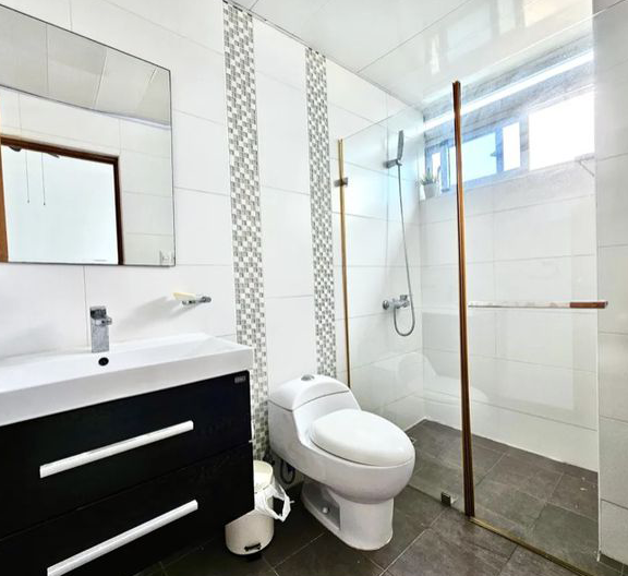 Apartment 4